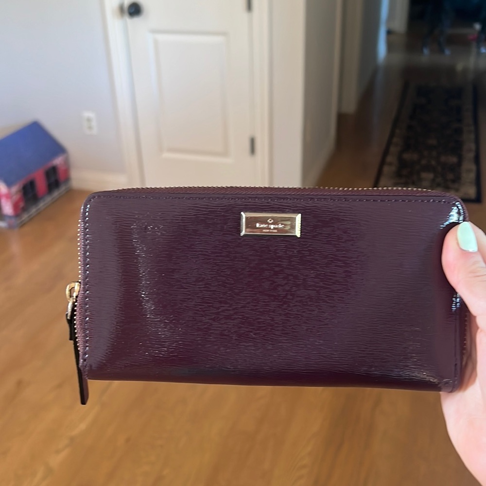 Kate spade marron clutch